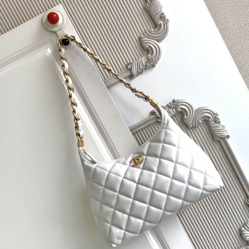 Ch**el hobo bags